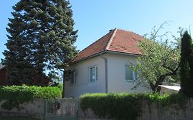 Brezko Garden House